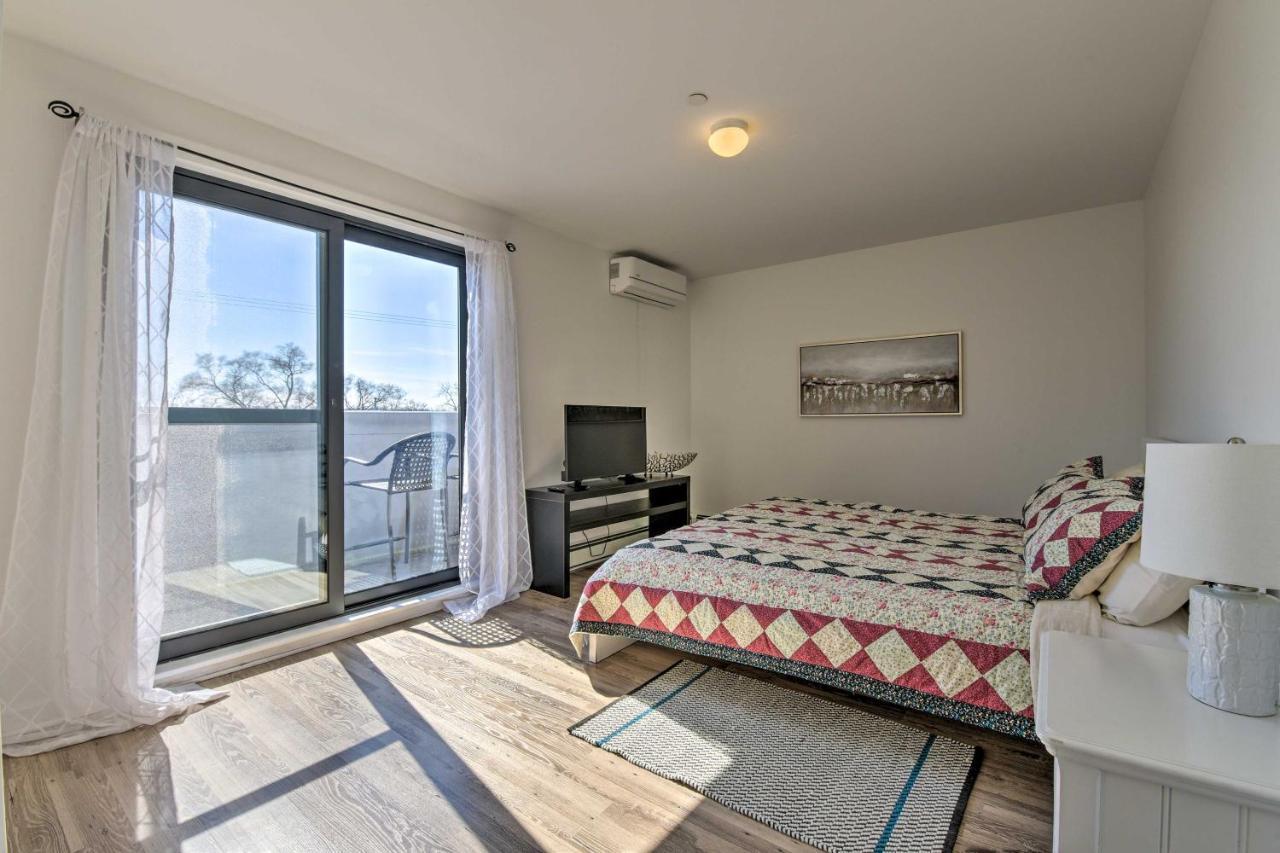 Downtown Saugatuck Condo, Near Oval Beach! Экстерьер фото